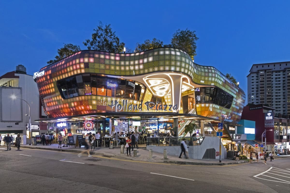 Holland Piazza